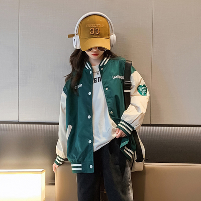 Fashion Skin Friendly Warm Childrens Coats Round Collar Baseball Jacket