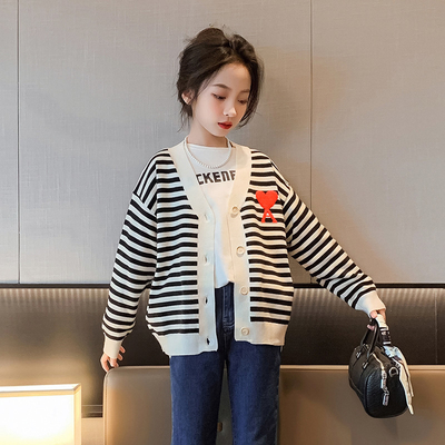Classic Round Neck Warm Childrens Coats Black And White Striped Knitted Cardigan Jacket