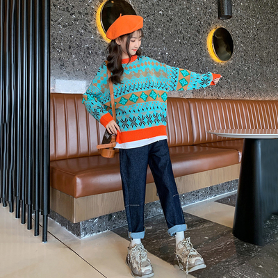 Girls fashion sweater children's clothing autumn winter round neck pullover sweater color coat middle children