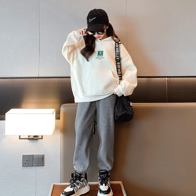 Girls Beige Cartoon 2 Piece Hoodie And Jogger Set Autumn Winter