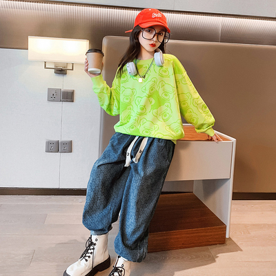 Fluorescent Green Long Sleeve Girls Top Two Piece Set 67% Cotton 33% Polyester