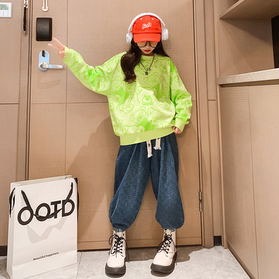 Fluorescent Green Long Sleeve Girls Top Two Piece Set 67% Cotton 33% Polyester